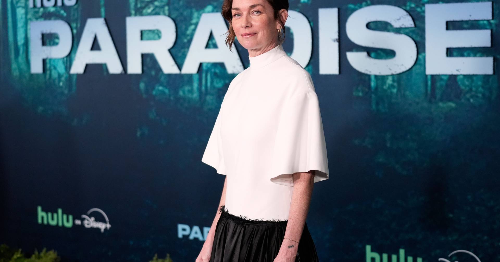 Paradise: A Série que Espelha as Divisões Sociais e os Perigos Tecnológicos do Nosso Tempo