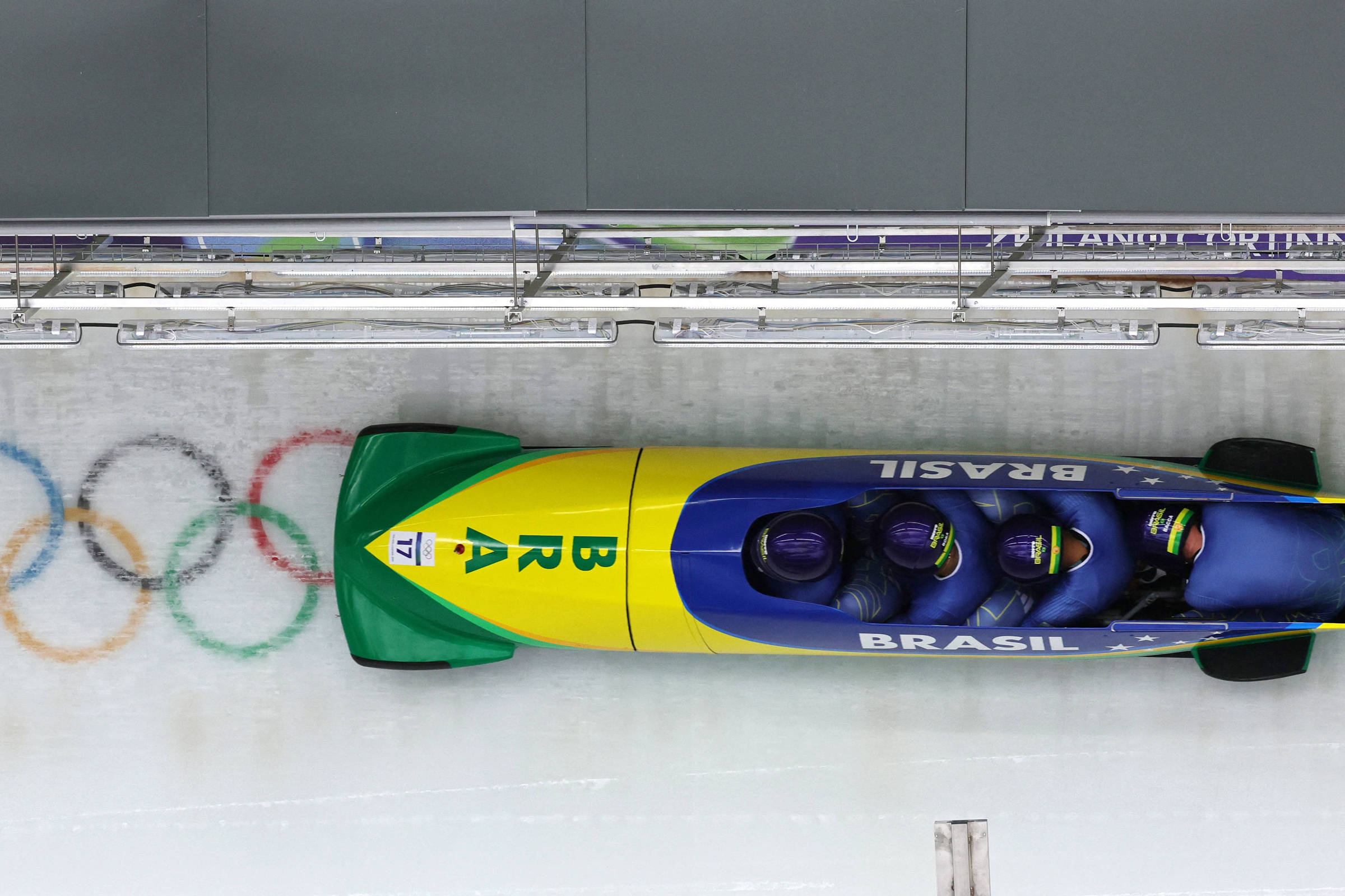 Equipa brasileira de bobsled fica em 20º lugar nas Olimpíadas de Inverno