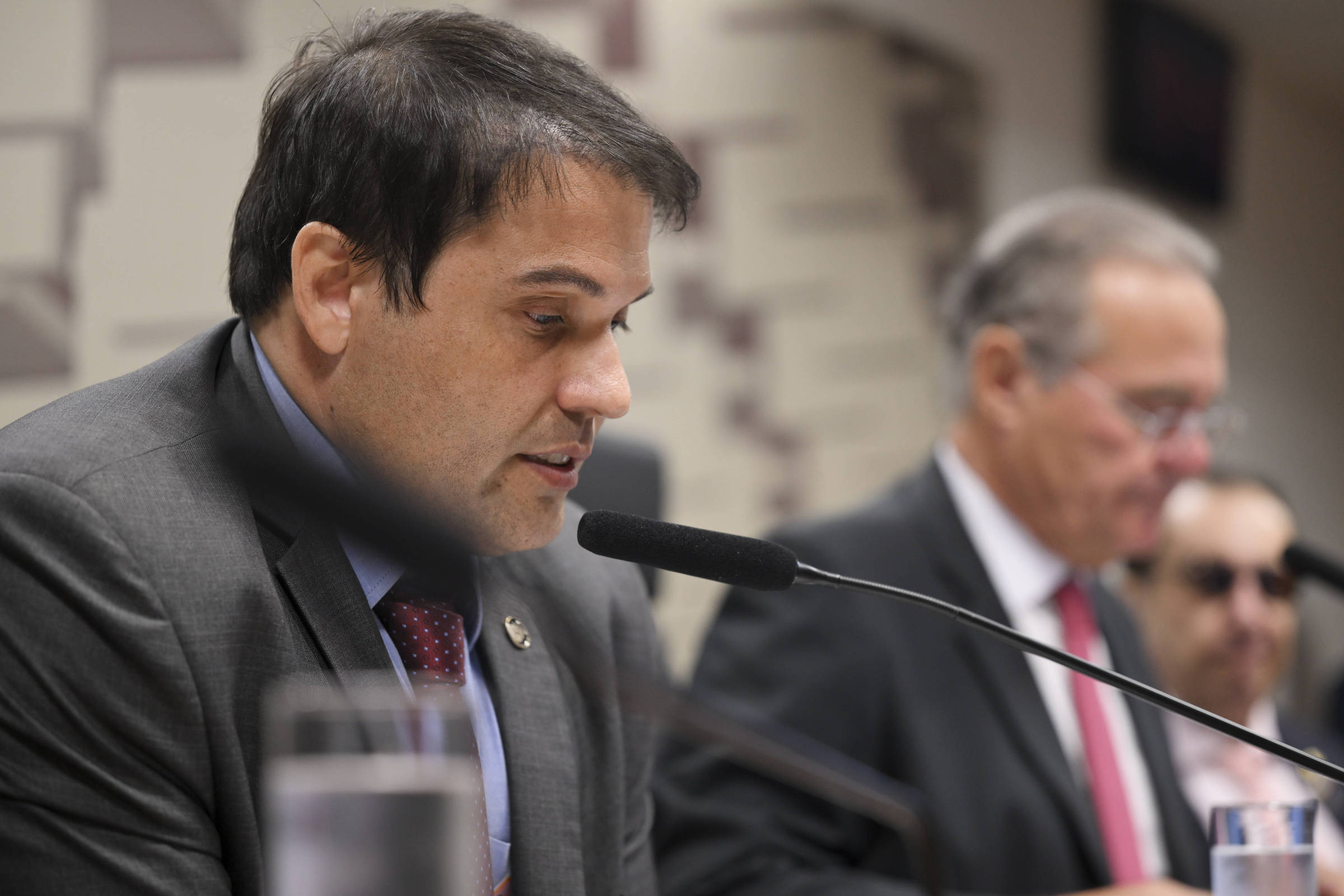 Presidente Interino da CVM Descreve 'Alinhamento Perverso' no Caso Master