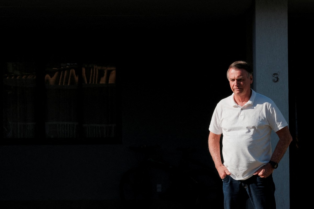 PGR opõe-se a prisão domiciliária para Bolsonaro com base em laudo médico PGR opõe-se a prisão domiciliária para Bolsonaro com base em laudo médico