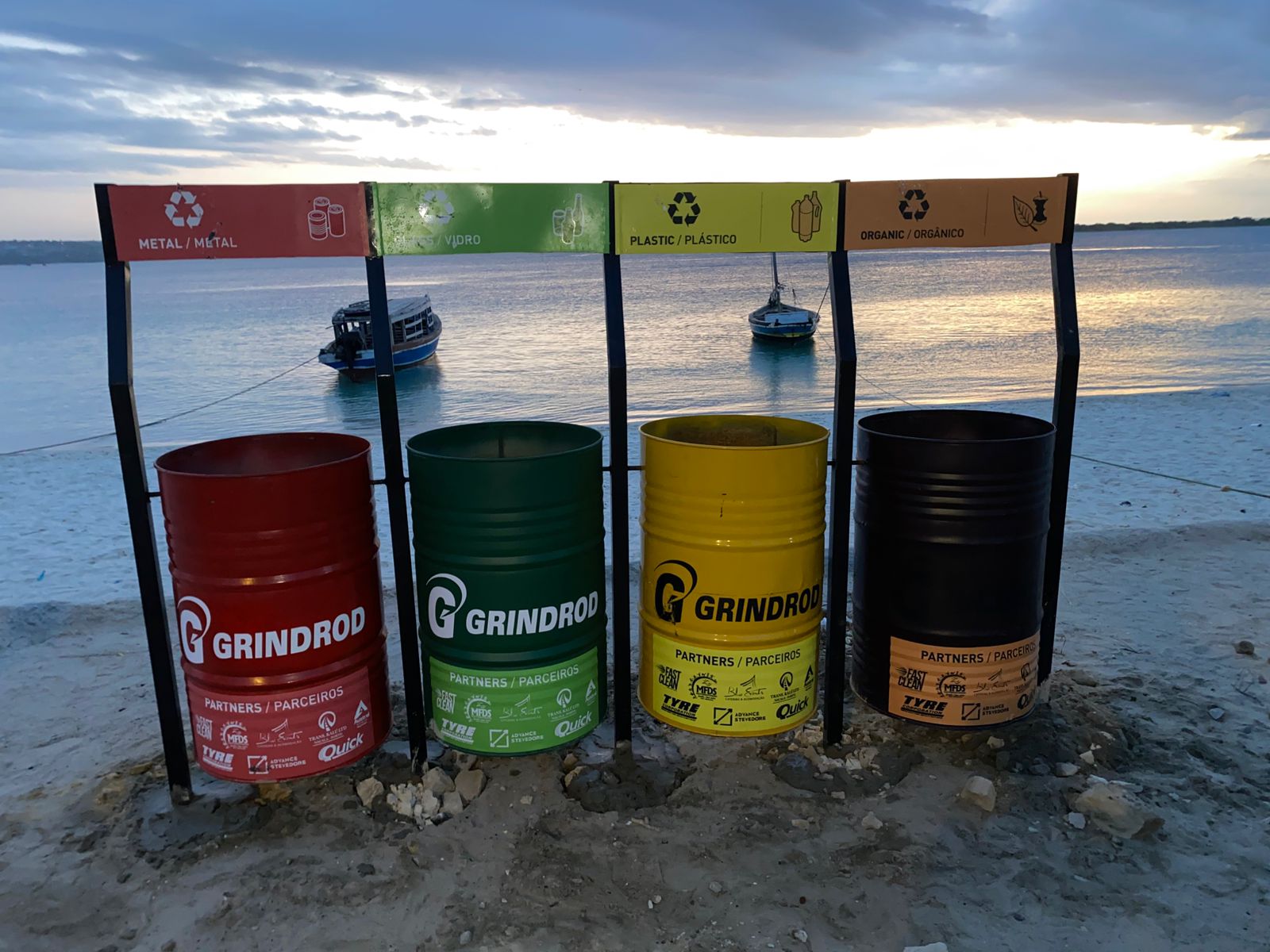 Projeto de Limpeza de Praias em Nacala Inicia com Apoio da Grindrod e Parceiros