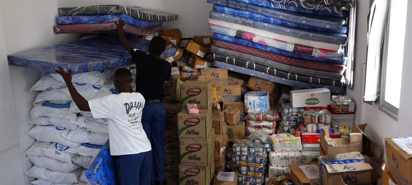 Detenção de alta dirigente em Xai-Xai por alegado desvio de donativos para vítimas de cheias Detenção de alta dirigente em Xai-Xai por alegado desvio de donativos para vítimas de cheias