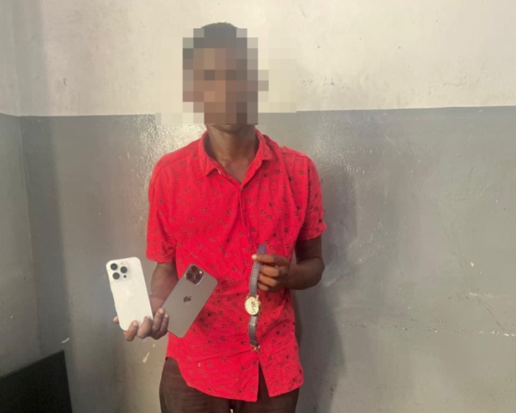 Indivíduo detido por furto de telemóveis em residência no bairro Central de Maputo