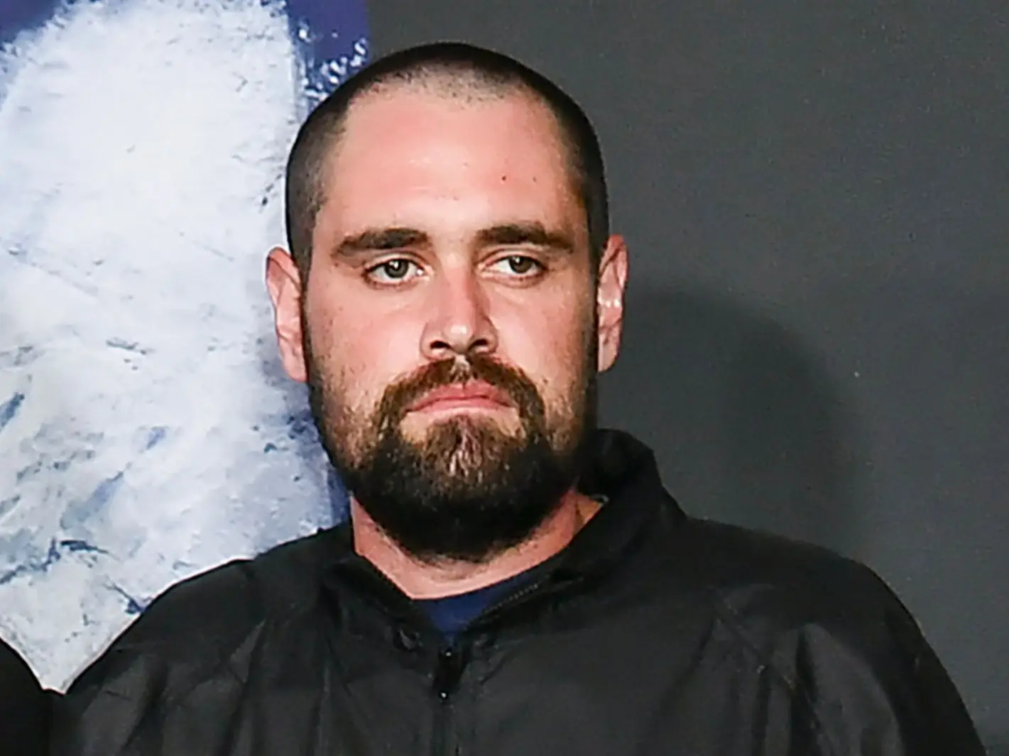 Caso Nick Reiner: Filho do cineasta Rob Reiner nega duplo homicídio dos pais em julgamento que abala Hollywood