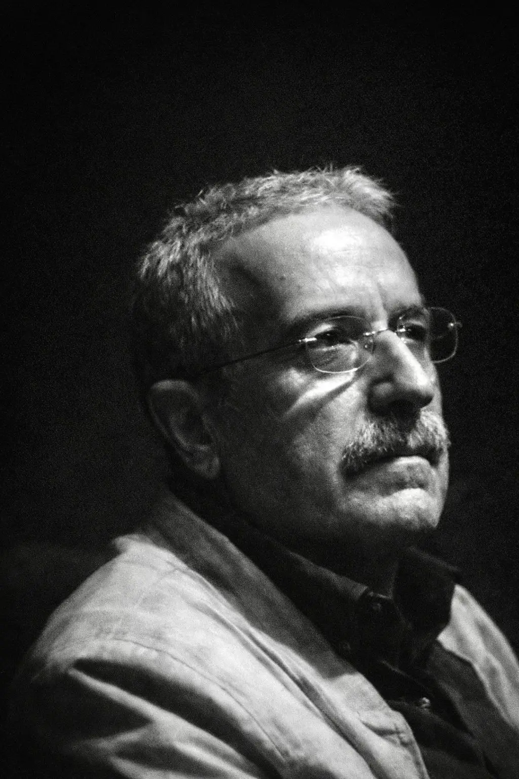 António Casimiro: A partida do mestre português que moldou a estética do cinema, teatro e televisão
