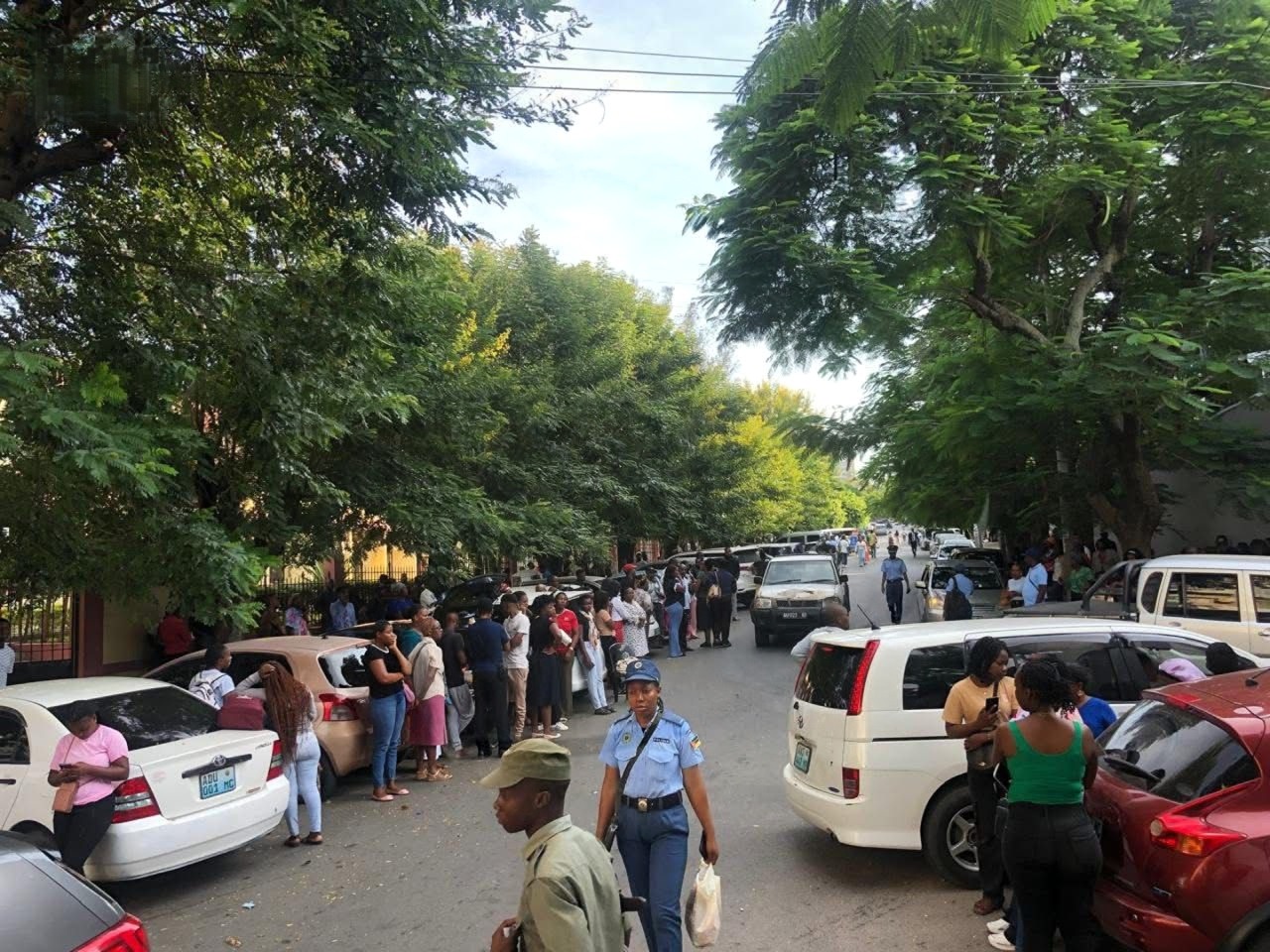 Quatro Mil Jovens Iniciam Formação na Polícia da República de Moçambique Quatro Mil Jovens Iniciam Formação na Polícia da República de Moçambique